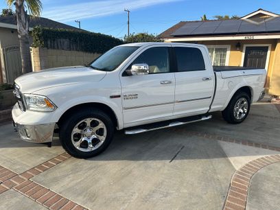 Used 2015 RAM 1500 Laramie w/ Convenience Group