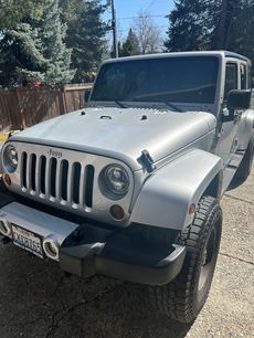 Used 2011 Jeep Wrangler Unlimited Sahara w/ Connectivity Group