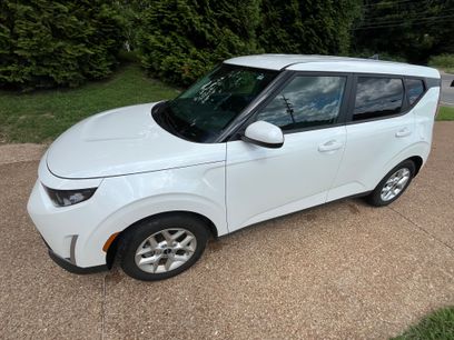 Used 2023 Kia Soul LX w/ Option Group 015