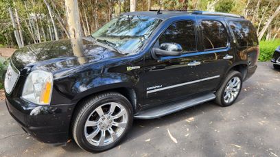 Used 2013 GMC Yukon Denali