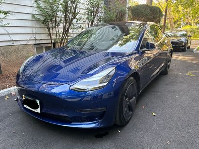 Used 2018 Tesla Model 3 Mid Range