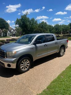 Used 2011 Toyota Tundra 2WD CrewMax