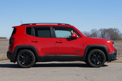 Used 2017 Jeep Renegade Altitude