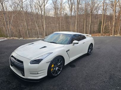 Used 2014 Nissan GT-R Premium