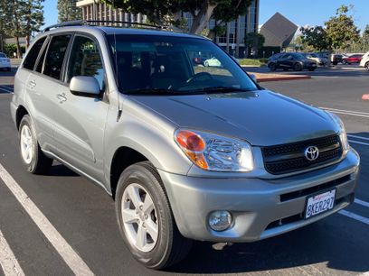 Used 2005 Toyota RAV4 2WD