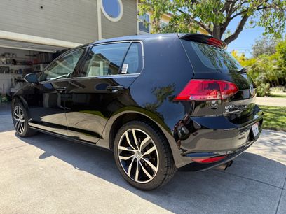 Used 2016 Volkswagen Golf SE