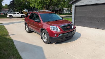 Used 2010 GMC Acadia SLE