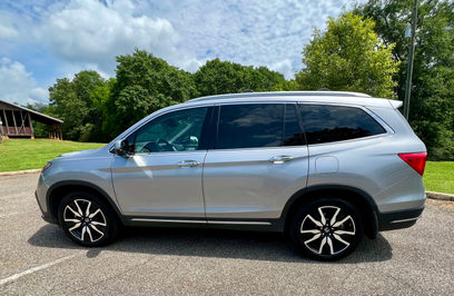 Used 2019 Honda Pilot Elite