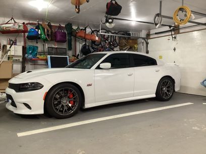 Used 2016 Dodge Charger SRT