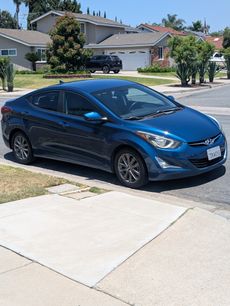 Used 2014 Hyundai Elantra SE w/ Option Group 02