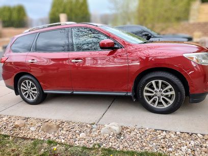 Used 2015 Nissan Pathfinder S