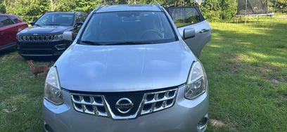 Used 2011 Nissan Rogue SV w/ Premium Pkg