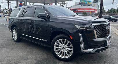 Used 2021 Cadillac Escalade ESV Luxury