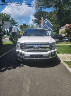 Used 2018 Ford F150 Lariat w/ Equipment Group 502A Luxury