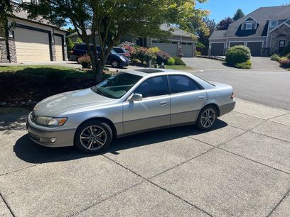 Used 2000 Lexus ES 330
