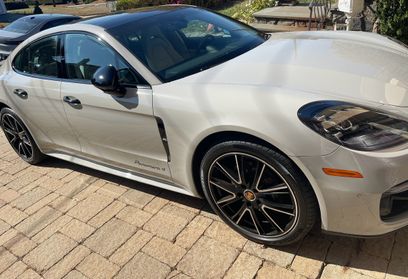 Used 2023 Porsche Panamera