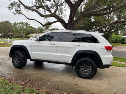 Used 2014 Jeep Grand Cherokee Limited w/ Luxury Group II