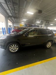 Used 2014 Jeep Cherokee Limited w/ Trailer Tow Group