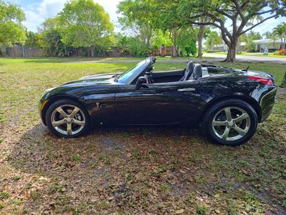Used 2008 Pontiac Solstice GXP w/ Premium Package