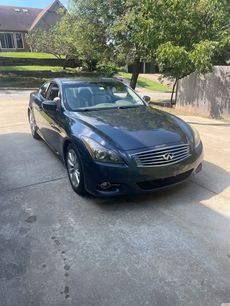 Used 2012 INFINITI G37 Journey w/ Premium Pkg