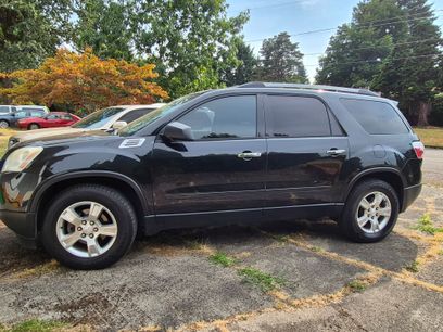 Used 2011 GMC Acadia SL w/ Preferred Package