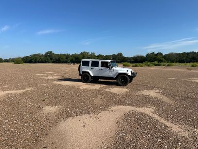 Used 2015 Jeep Wrangler Unlimited Sahara w/ Connectivity Group