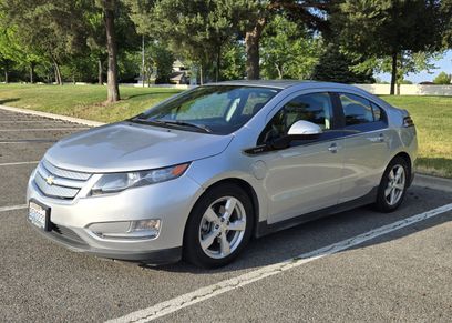 Used 2014 Chevrolet Volt Premium w/ Premium Trim Package