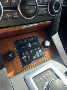 Used 2016 Land Rover LR4 HSE LUX