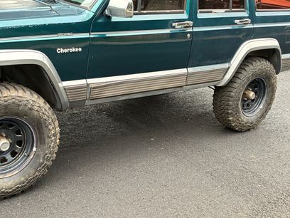 Used 1995 Jeep Cherokee Country