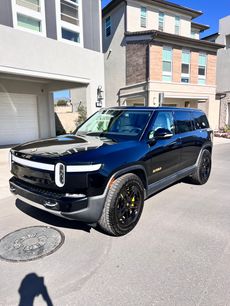 Used 2023 Rivian R1S Adventure