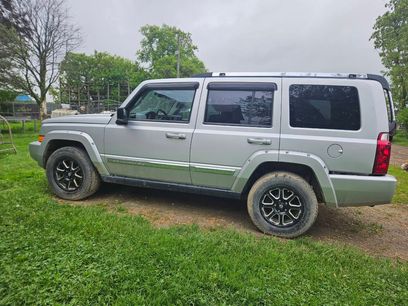 Used 2007 Jeep Commander Limited w/ Trailer Tow Group IV