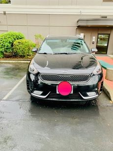 Used 2018 Kia Niro EX