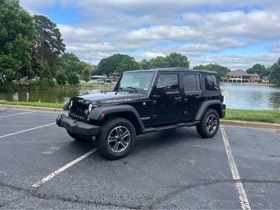 Used 2017 Jeep Wrangler Unlimited Rubicon w/ Connectivity Group