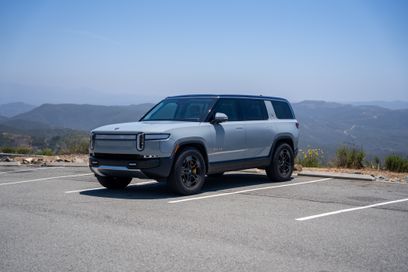 Used 2023 Rivian R1S Adventure