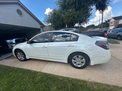 Used 2010 Nissan Altima 2.5 SL w/ SL Pkg