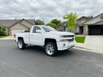 Used 2018 Chevrolet Silverado 1500 LT w/ LT Convenience Package