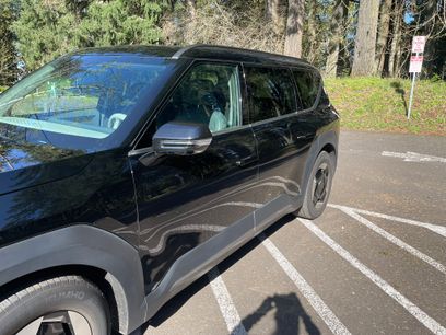 Used 2024 Kia EV9 Wind