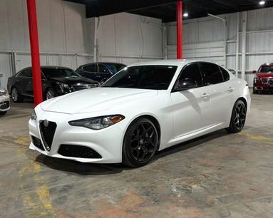 Used 2021 Alfa Romeo Giulia Sprint w/ Nero Edizione