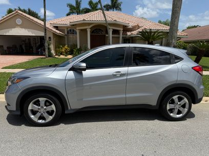 Used 2017 Honda HR-V EX