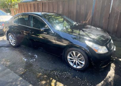 Used 2009 INFINITI G37 Journey w/ Premium Pkg