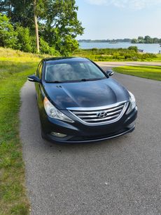 Used 2014 Hyundai Sonata SE w/ Premium Package 04