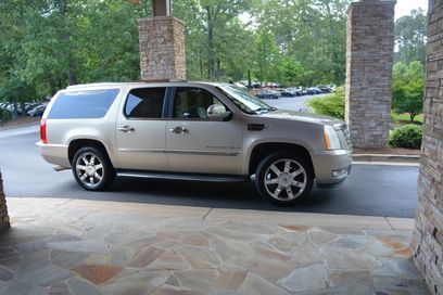 Used 2009 Cadillac Escalade ESV 2WD