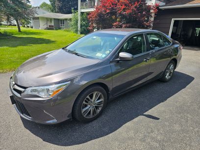 Used 2016 Toyota Camry SE