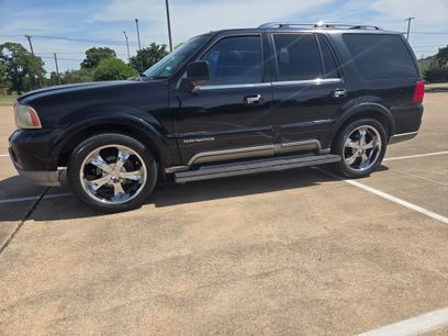 Used 2003 Lincoln Navigator Premium