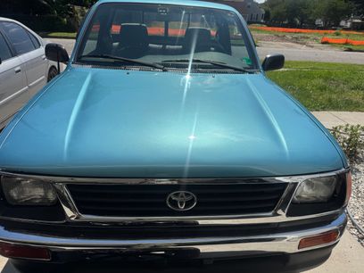 Used 1995 Toyota Tacoma 2WD Regular Cab