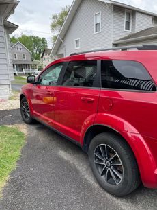Used 2018 Dodge Journey SE w/ Connectivity Group