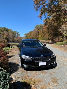 Used 2011 BMW 550i Sedan