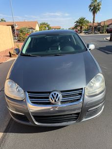 Used 2010 Volkswagen Jetta Limited Edition