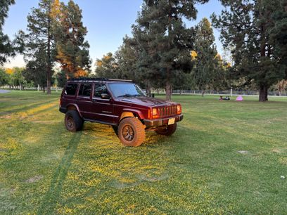 Used 2001 Jeep Cherokee Sport