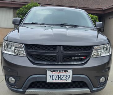 Used 2014 Dodge Journey SXT w/ Flexible Seating Group
